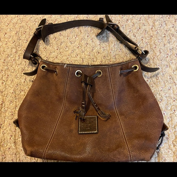 Dooney & Bourke Handbags - Dooney Bourke 1975 Pull-String Purse